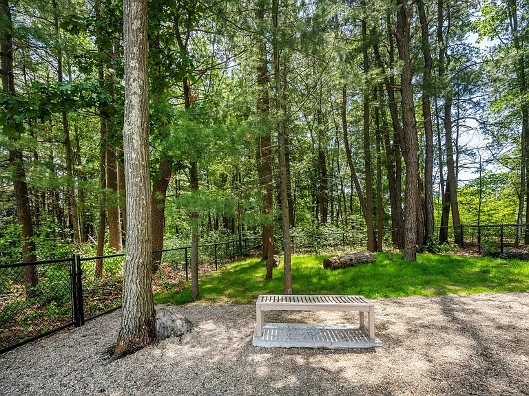 Sitting Area