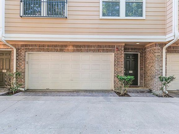 5th image of 3001 Murworth Dr Unit 1302