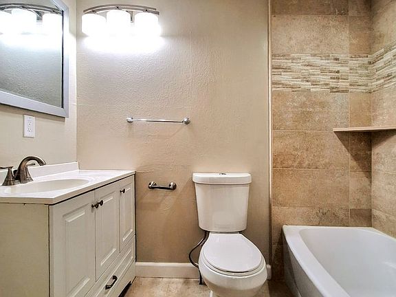 4th image of 4628 Adobe River Ct