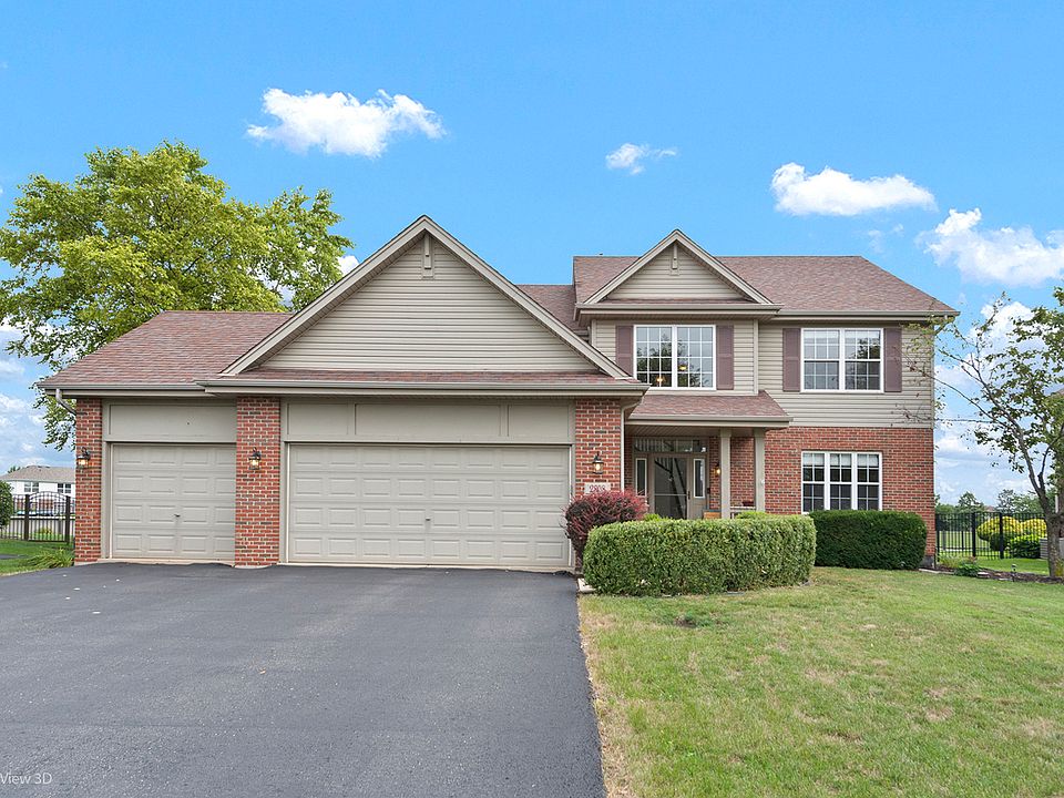 1st image of 2808 Foxwood Dr