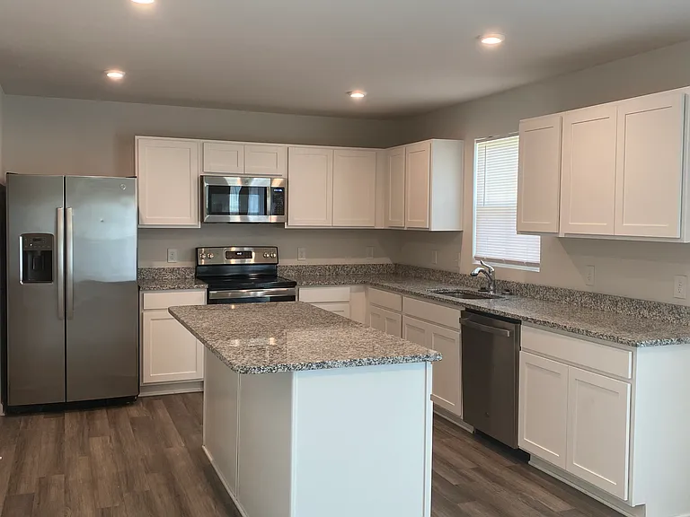158 Barrington Creek Rd — Photo 6