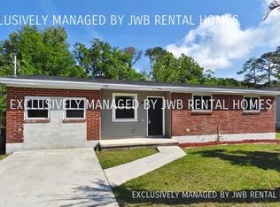 7105 Matthew St, Jacksonville, FL 32210