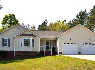 262 Clayton Pointe Dr, Clayton, NC 27520