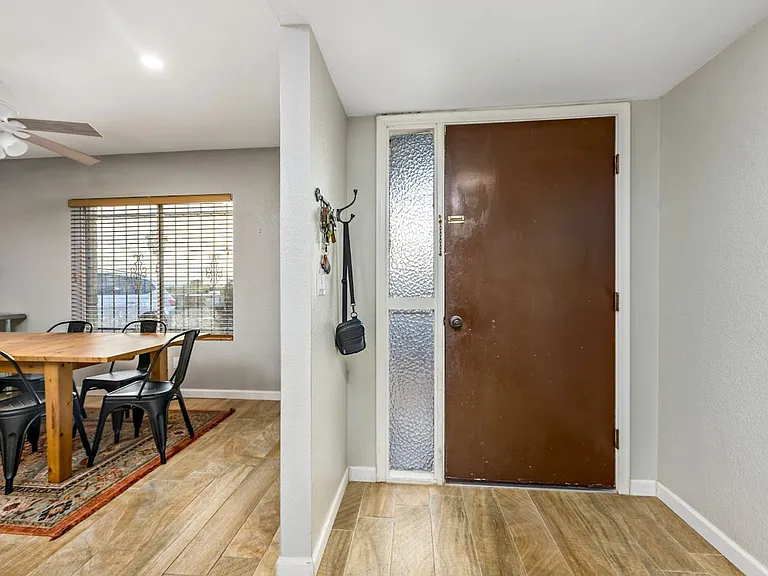 2191 S Sunburst Dr — Photo 28