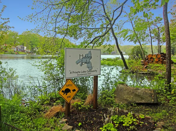 5 3rd Avenue, Haddam, CT 06441