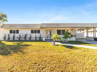 1524 NE 4th Ln, Cape Coral, FL 33909