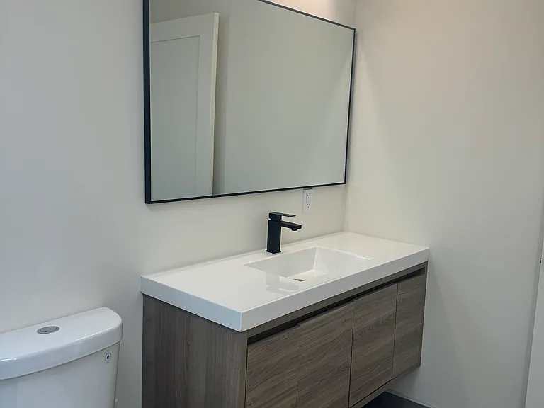 315 6th Ave #2 — Photo 9