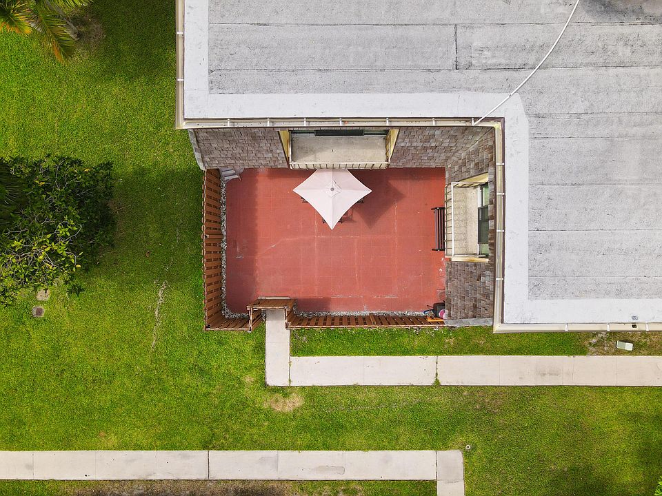 1st image of 95 Lake Arbor Drive
