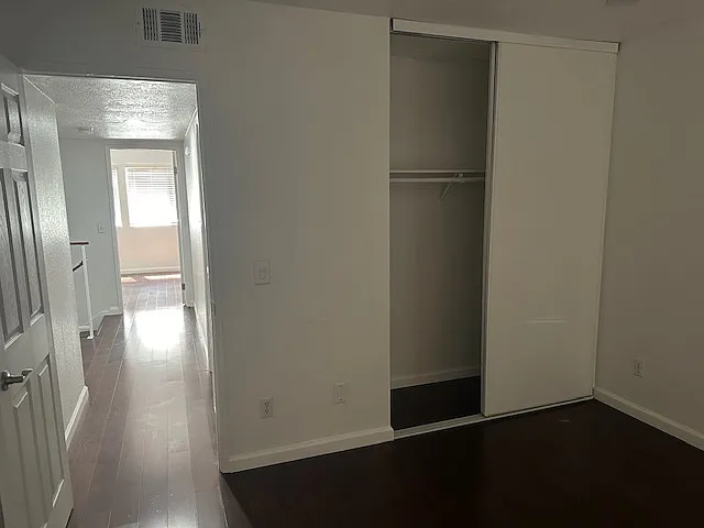 Citrus Ave — Photo 5