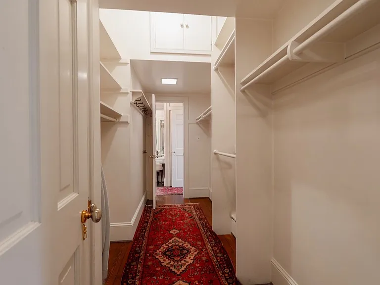 213 Cameron St — Photo 39