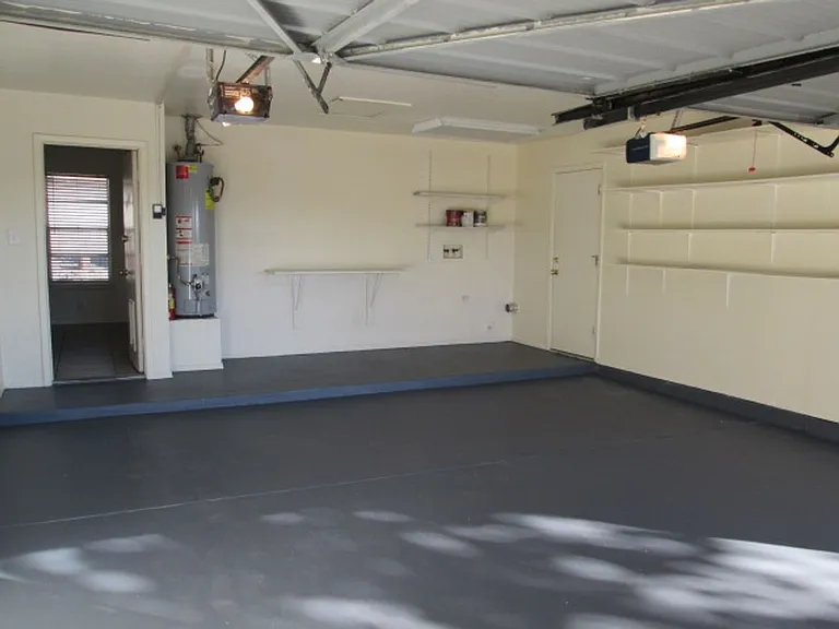 1232 Hupmobile Dr NE — Photo 6
