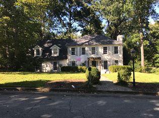 5120 Baroque Cir, Sandy Springs, GA 30342