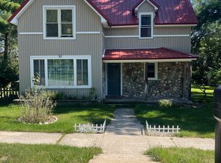 320 Park St, Bellaire, MI 49615