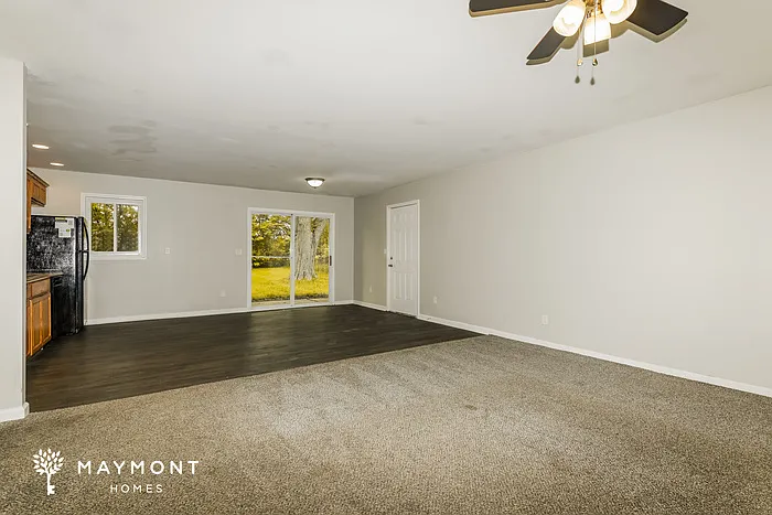 3 bed, 2.0 bath, 1170 sqft, $1,440 — Photo 3