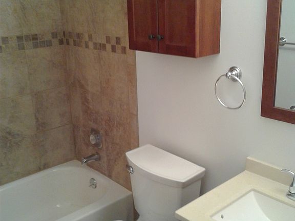 5th image of 2833 Collins Dr #2833