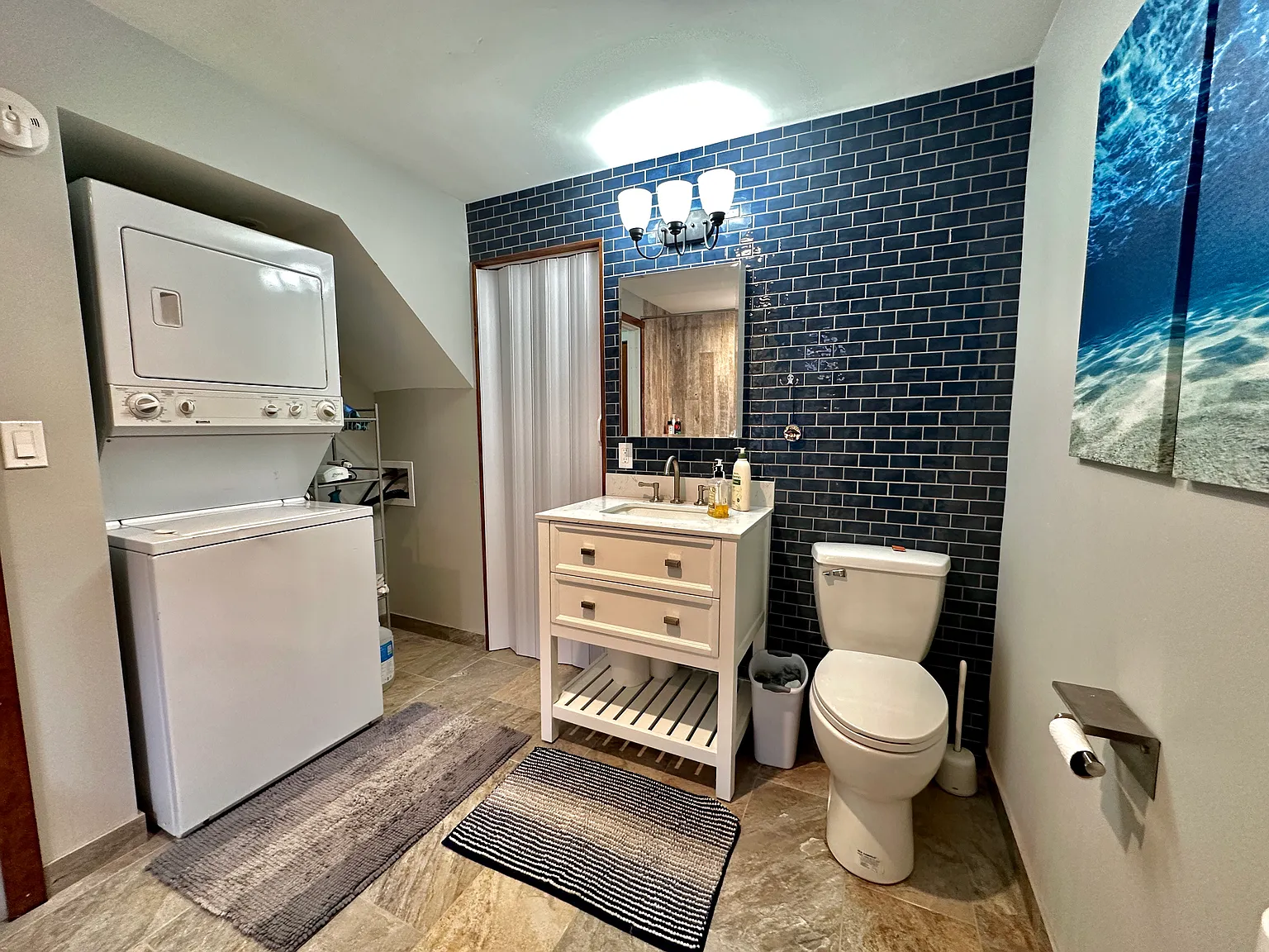 3 bed, 1216 sqft, $5,250 — Photo 4