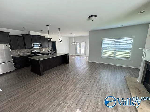 118 Kretzer Ct — Photo 6