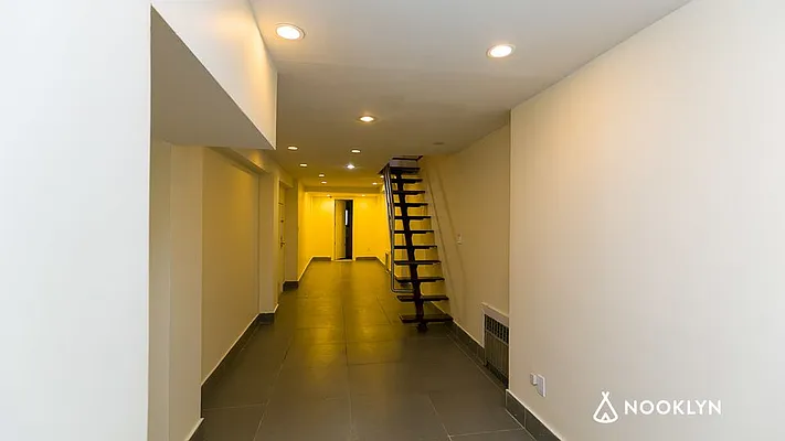 Rented by Nooklyn NYC LLC | media 27