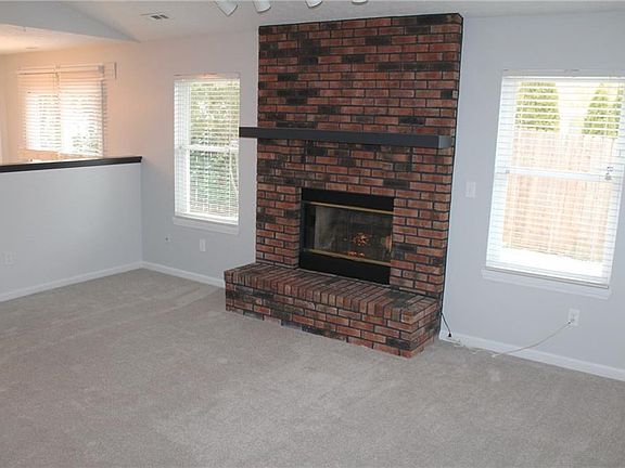 5th image of 3147 River Birch Dr
