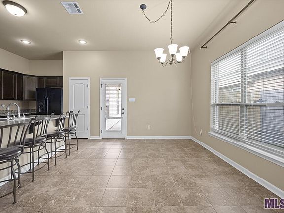 5th image of 17027 Enterprise Ave