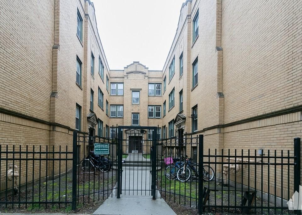 1st image of 1910 W Winnemac Ave #2JF
