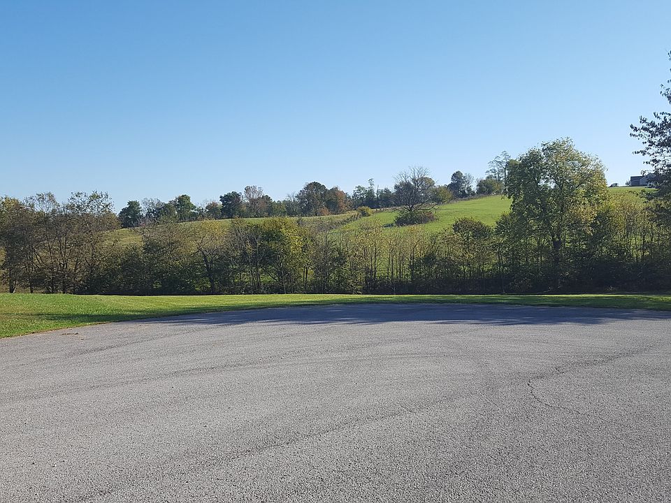 1st image of Dorton Dr