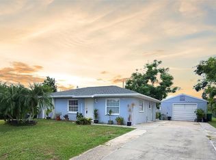 7043 Janette St, Englewood, FL 34224