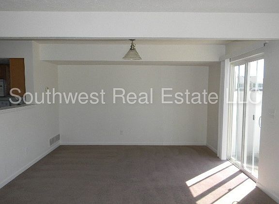 5th image of 2744 Koven Dr