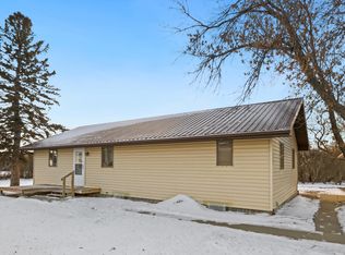 2003 Vander Horck St, Britton, SD 57430