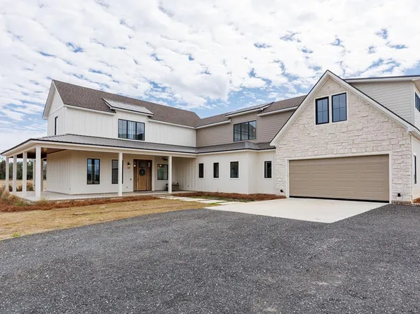 5546 State Highway 122 E, Hahira, GA 31632