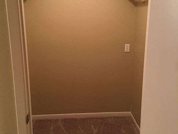 4th image of 27 Ramblewood Dr