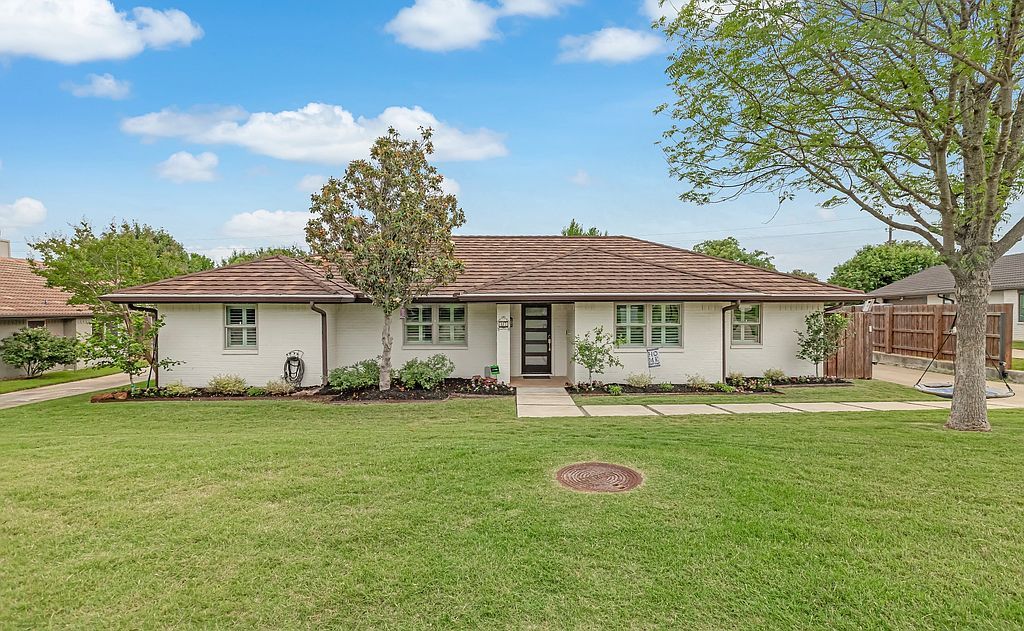 27 Crestwood Dr - Property Image