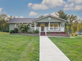 1690 Emerson Dr, Mansfield, OH 44904