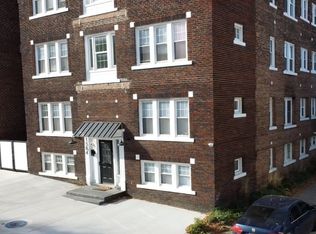 1384-1388 W 83rd St #302, Cleveland, OH