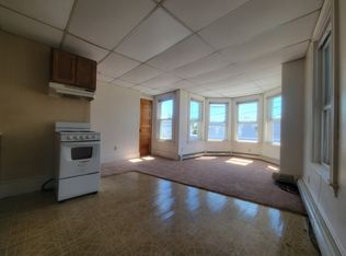 303 Bay St APT 5, Taunton, MA 02780