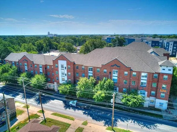251 W Miller Ave #211, Stillwater, OK 74075