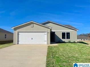 612 Klynes Dr, Calera, AL 35040