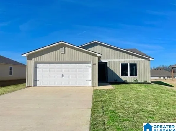 612 Klynes Dr, Calera, AL 35040