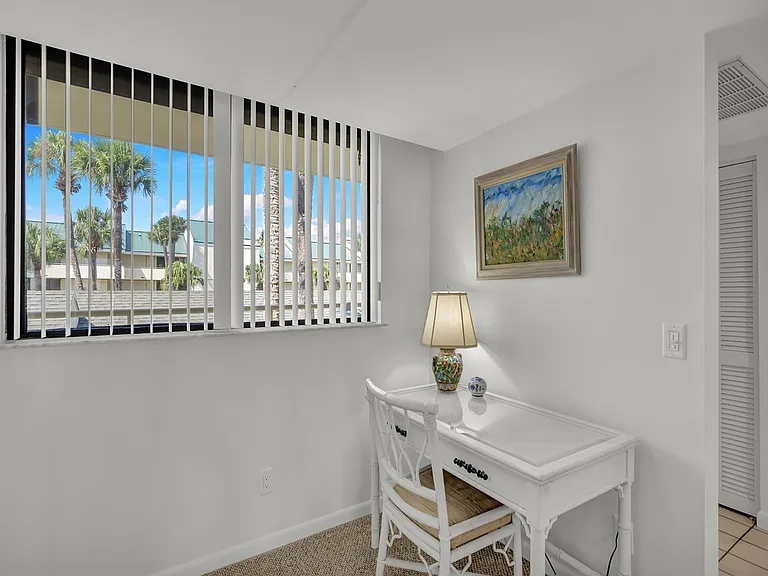1840 Tarpon Ln #D202 — Photo 14