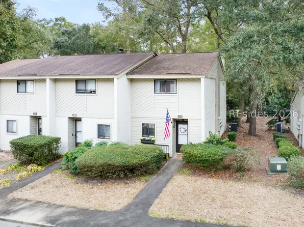 96 Mathews Dr APT 164, Hilton Head Island, SC 29926