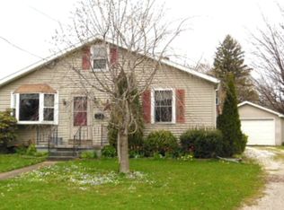 78 Gibson St, North East, PA 16428