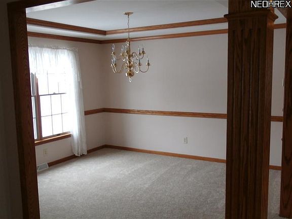 4th image of 763 Greenfield Dr