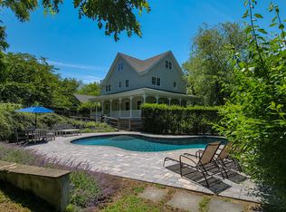7 Hillside Dr, Shelter Island Heights, NY 11965