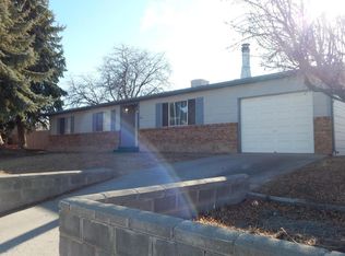 817 Apache Ave, Aztec, NM 87410