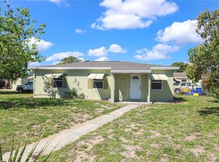 301 W 14th St, Riviera Beach, FL 33404