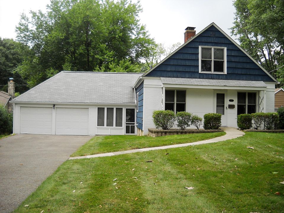 1st image of 354 Canyon Dr N