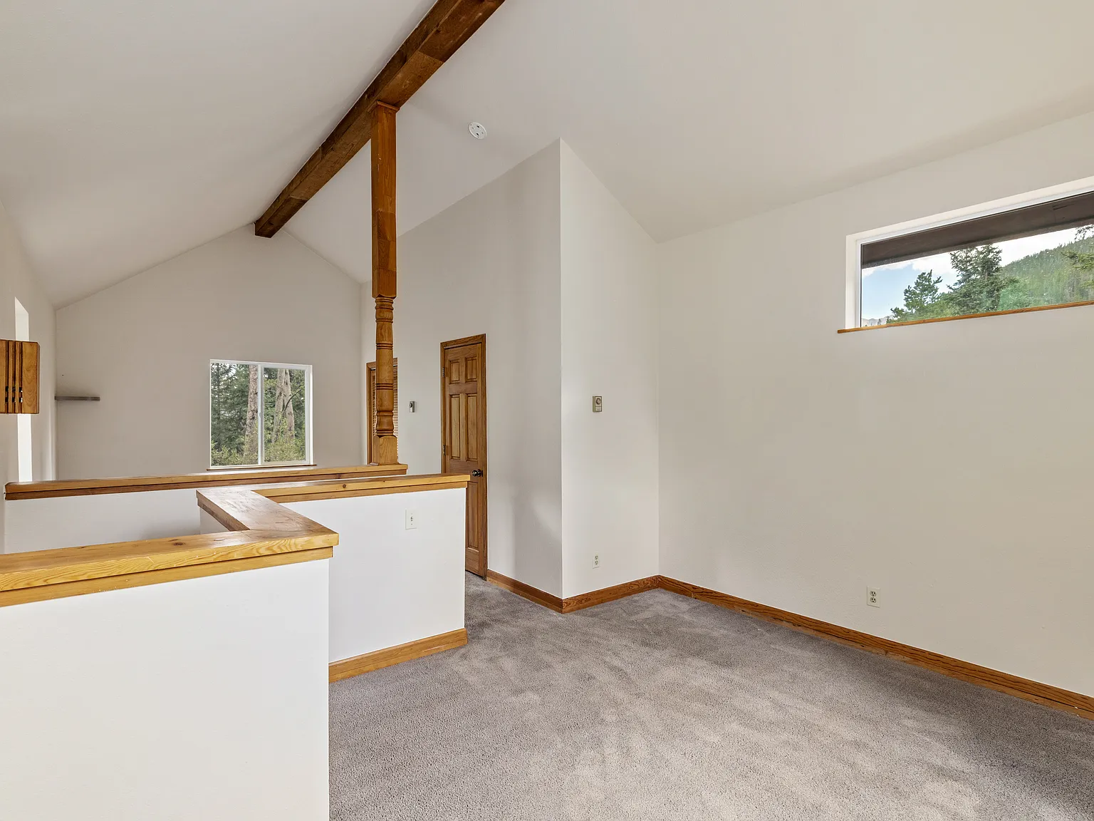 2 bed, 1120 sqft, $3,600 — Photo 2