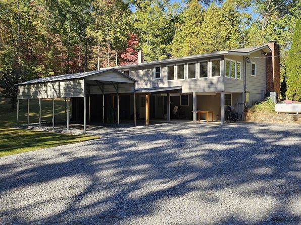 674 Lake Esterena Dr