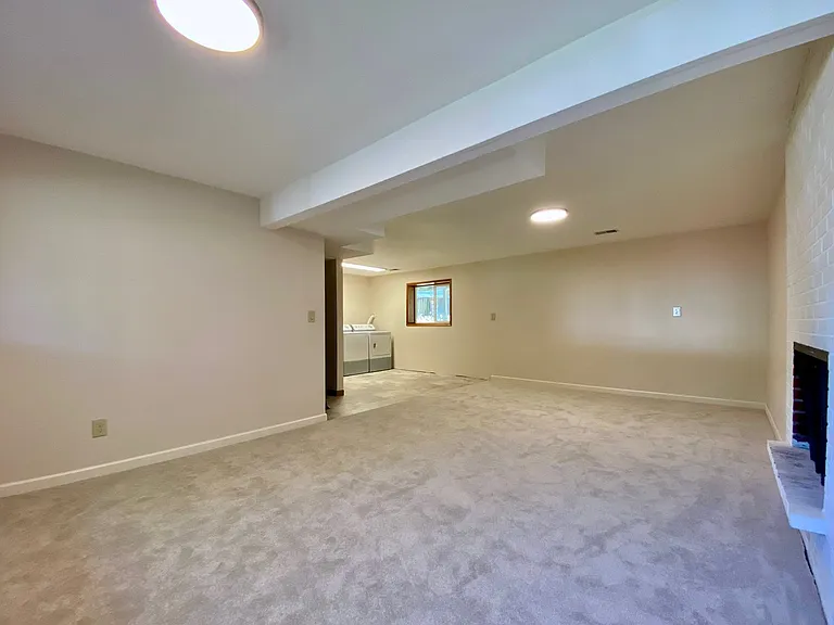 11650 SW Blakeney St — Photo 4