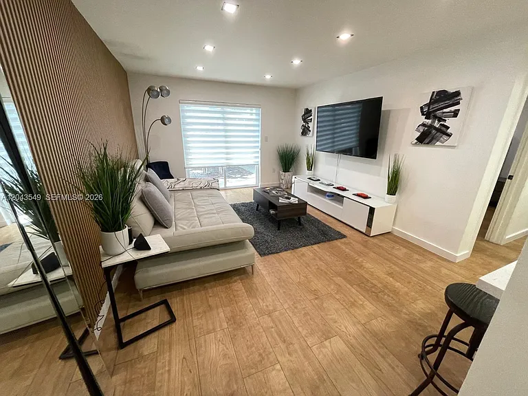 4301 NW Miami Ct #111 — Photo 3